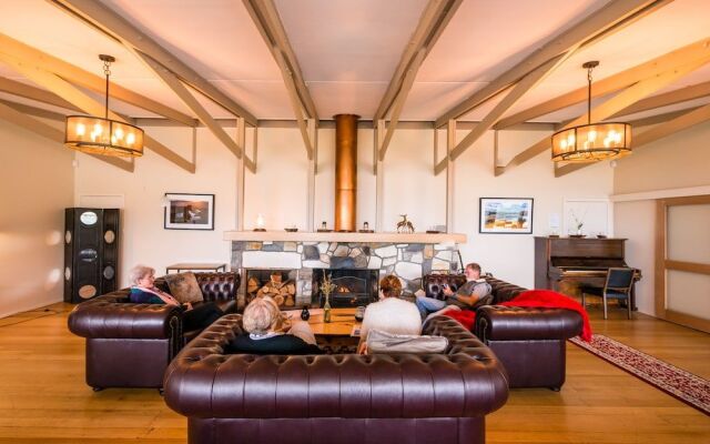 Pedder Wilderness Lodge