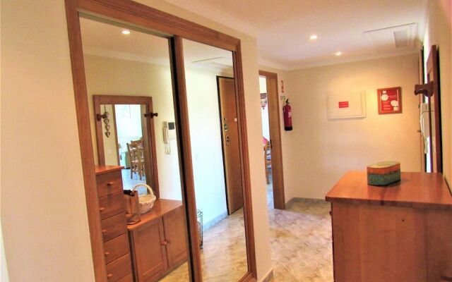 Albufeira Central Apartment 2 Rooms, Wifi, Pool