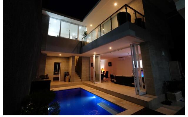 Villa Lestari Legian