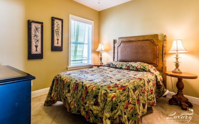 Bella Vista by Luxury Gulf Rentals