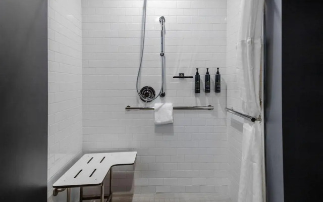 Aloft Dallas Arlington