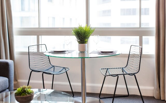 Sydney CBD Studio Apartment 1704 KNT