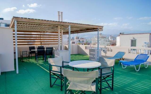 Stratis Apartments