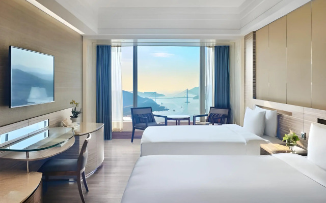 Nina Hotel Tsuen Wan West