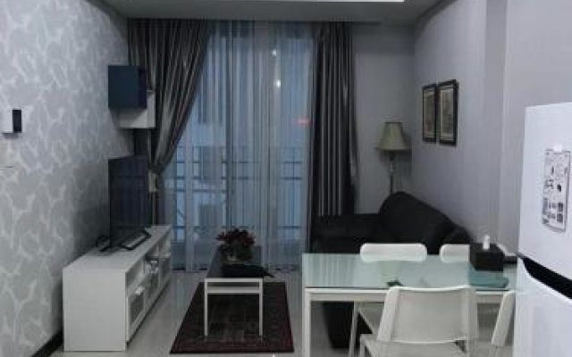 Luxury 2 BR Condo at Casa Grande Residence - Kasablanka Mall