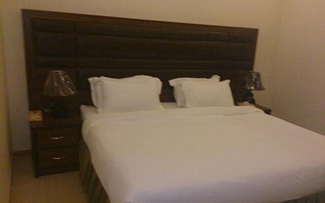 Roseline Hotel Suites