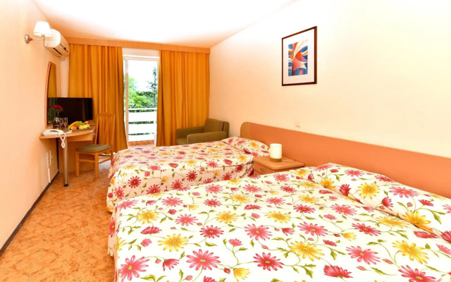 Hotel Oasis