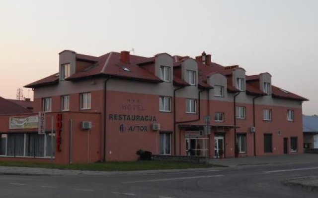 Hotel And Restaurant Astor