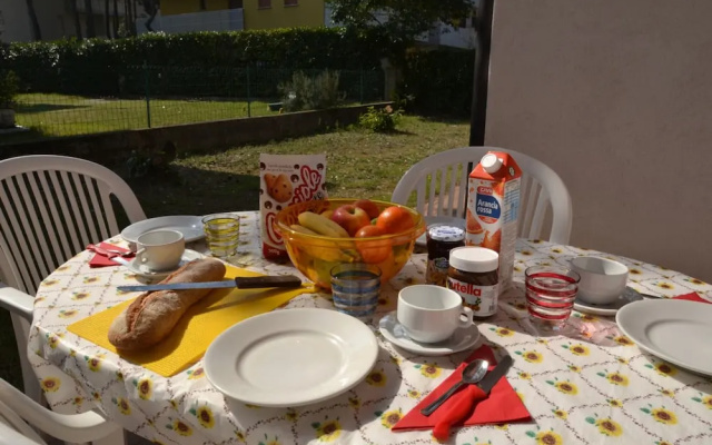 Cozy Flat in a Villa With Garden - Beahost