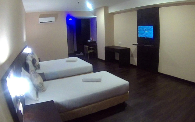 Goldsands Hotel