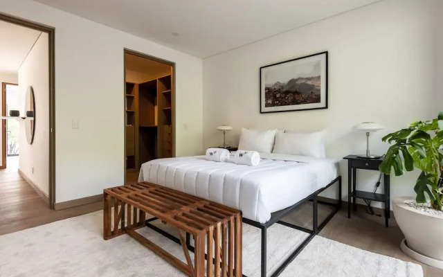 Wynwood House Schiller