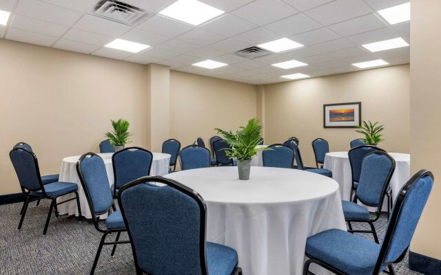 Comfort Inn & Suites Daytona Beach Oceanfront