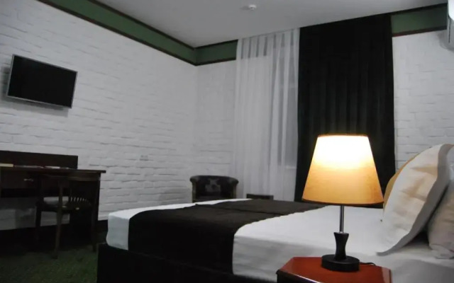 Hotel Kesh Palace