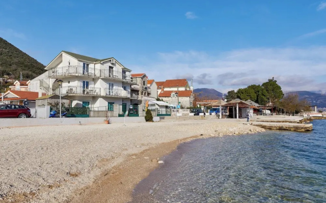 Apartments Rosić Baošići