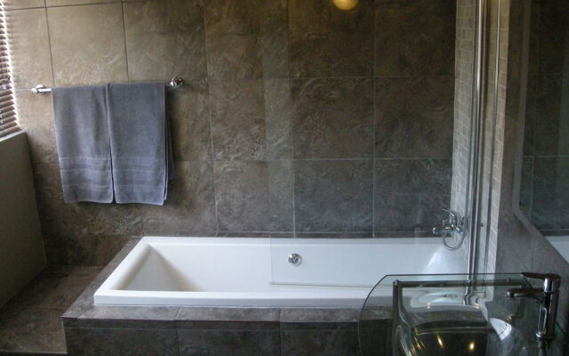 Silverstone Guest House
