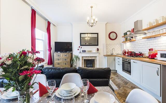 2Bed Apartment in Camden