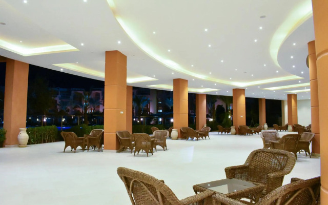 Parrotel Lagoon Waterpark Resort