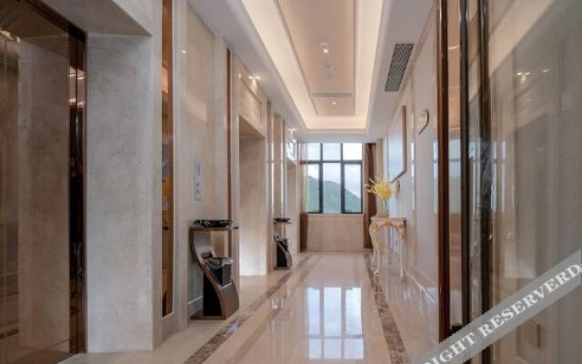 Vienna International Hotel (Zhuhai Gaolangang International)