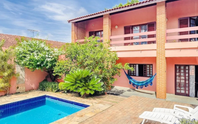 Casa espaçosa na Granja Viana