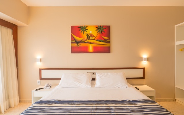 El Aram Beach & Convention