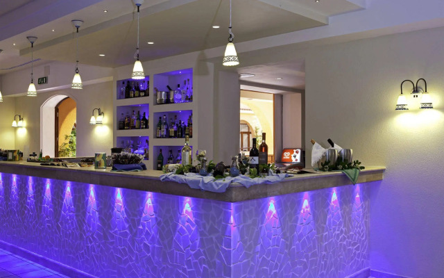 Blu Hotel Laconia Village
