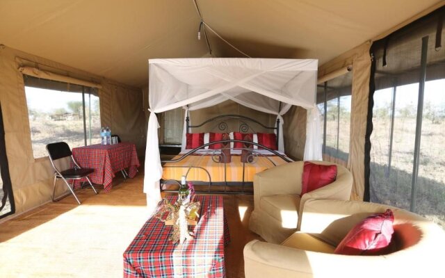 Serengeti Wildebeest Camp