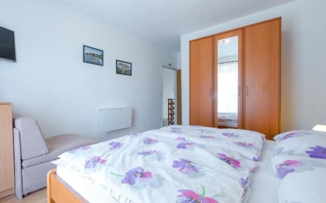 Villa Adria Apartments