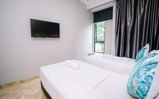 Worldview Grand Hotel