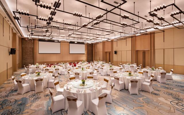 Holiday Inn Tianjin Xiqing by IHG