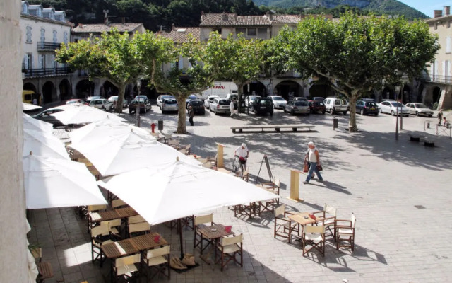 Les Arcades (NYS120)