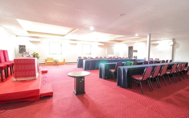 Hotel Makassar Marine