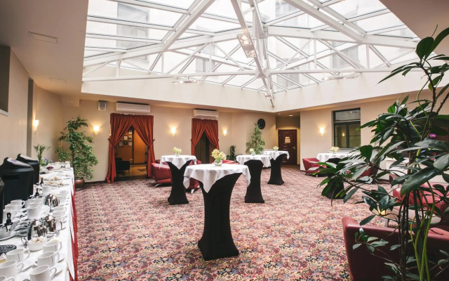 Monika Centrum Hotels