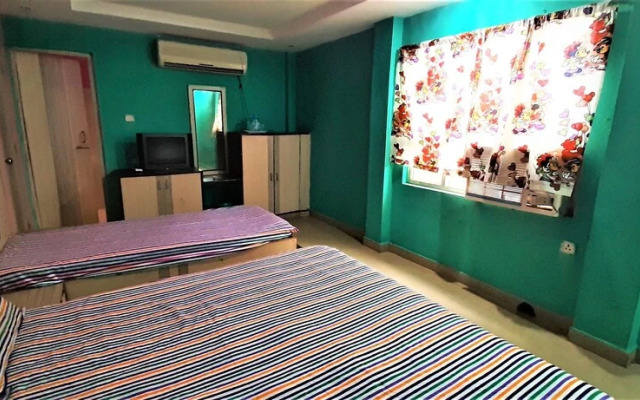 Chandrabindu n Lodge