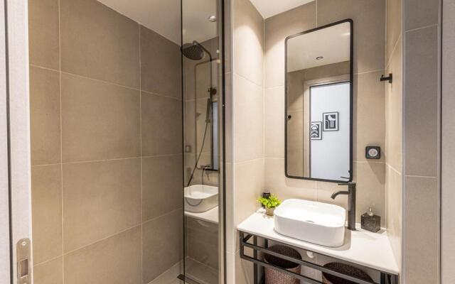 Noemie Apartments