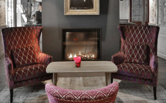 Les Glycines - Hôtel & Spa