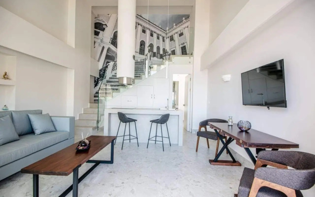 Nama Sea Side Suites
