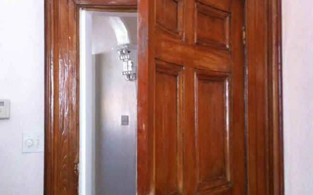 Pring Guesthouse - Hostel