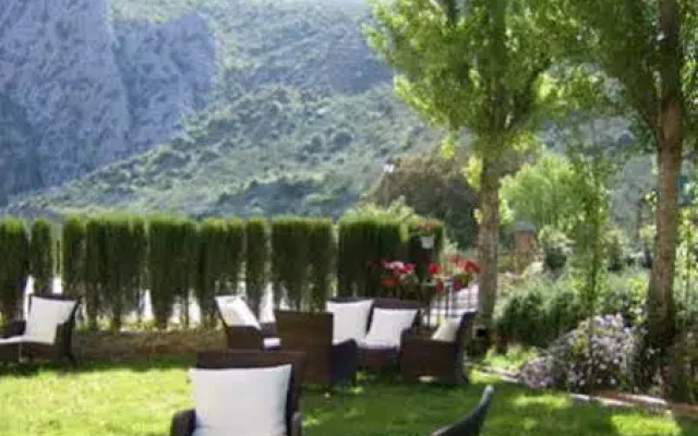 Hotel Rural Dehesilla