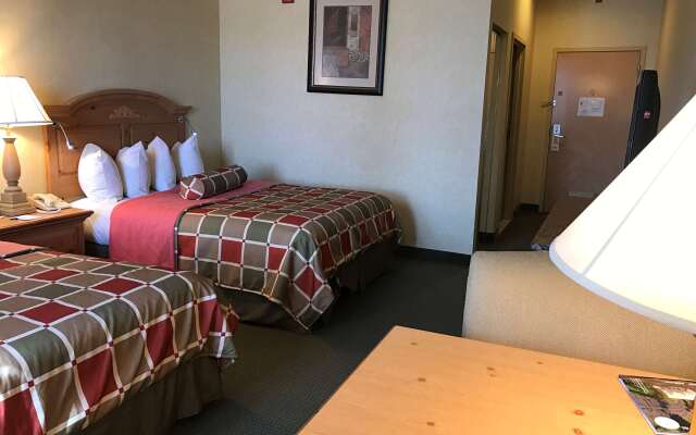 Best Western Plus Revere Inn & Suites