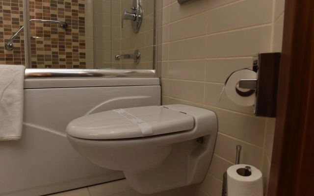 Ozgobek Ronesans Hotel De Luxe