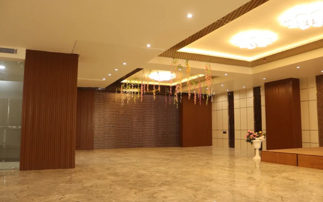 Hotel Maxsun Gwalior