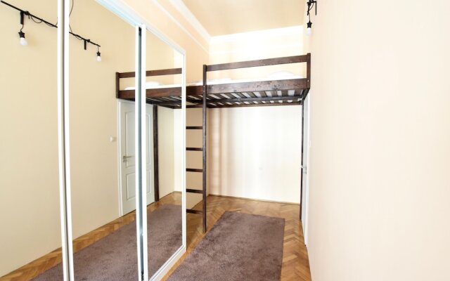 Standard Apartment By Hi5 - Merleg 9.