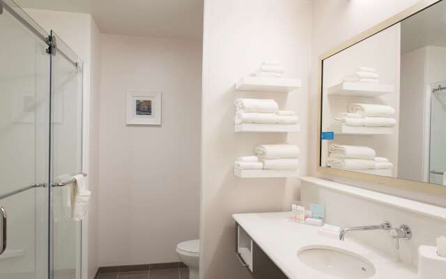 Hampton Inn & Suites Grand Rapids Downtown