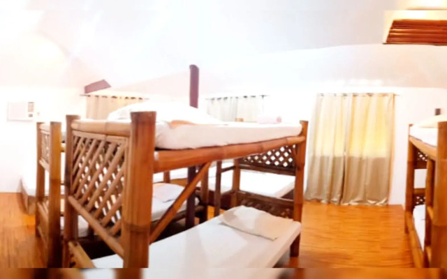 Siargao Tropic Hostel