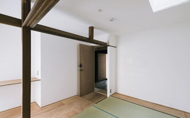 Atelier & Hostel Nagisa-Ura