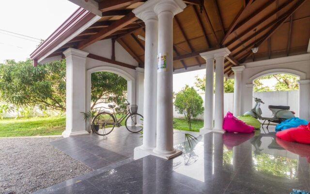 Hostel First Colombo Airport