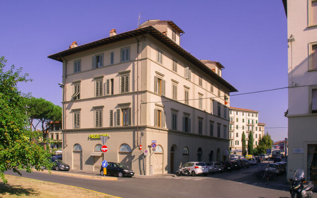 In Florence Apartments