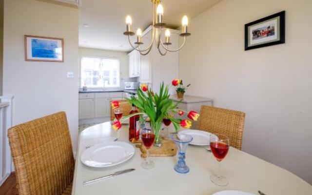 2 Bell Lodge, Thorpeness