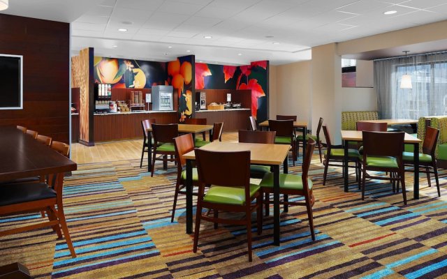 Fairfield Inn&Suite by Marriott Fresno Yosemite Intl Airport