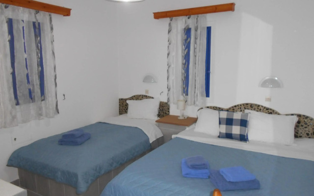 Studios Apartments Kapetanios